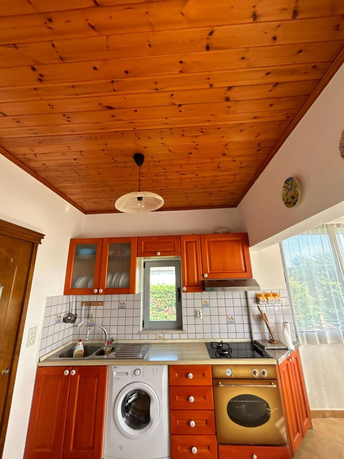 Holiday Home Zenit Ulcinj Exterior photo